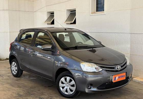 TOYOTA ETIOS 1.5 XS 16V FLEX 4P MANUAL